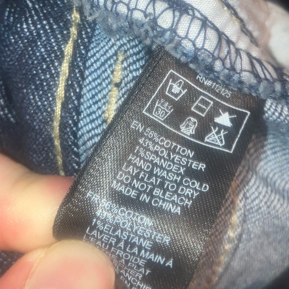 Celebrity Pink Jeans Dark Denim Mini Cuffed Shorts Belt Loops & Real Pockets sz9 - Picture 11 of 12